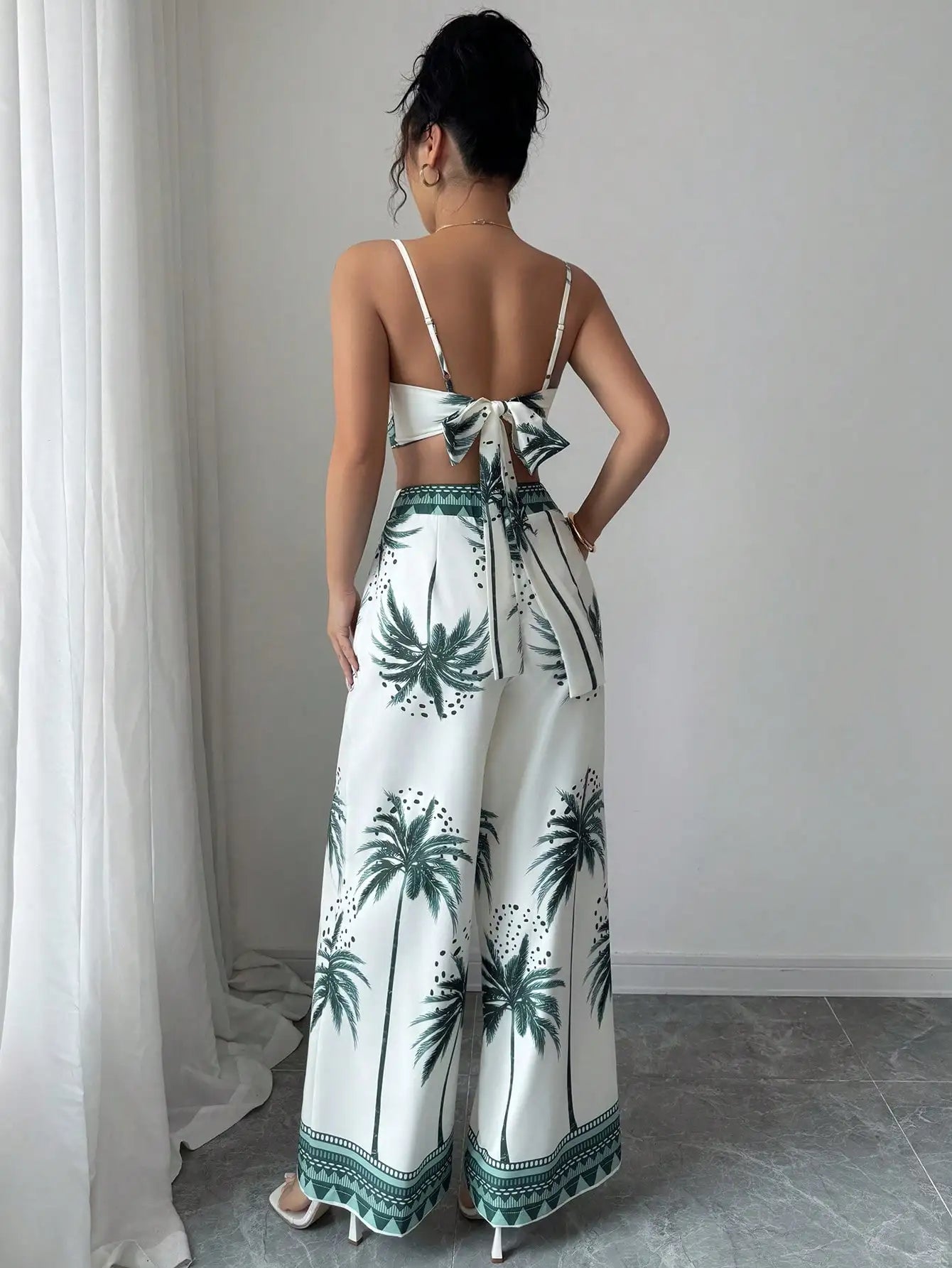 Women’s Tropical Palm Print 2-Piece Set Wide Leg Pants & Crop Top