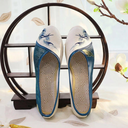 Women’s Ethnic Style Embroidered Cloth Shoes – Summer 35-40